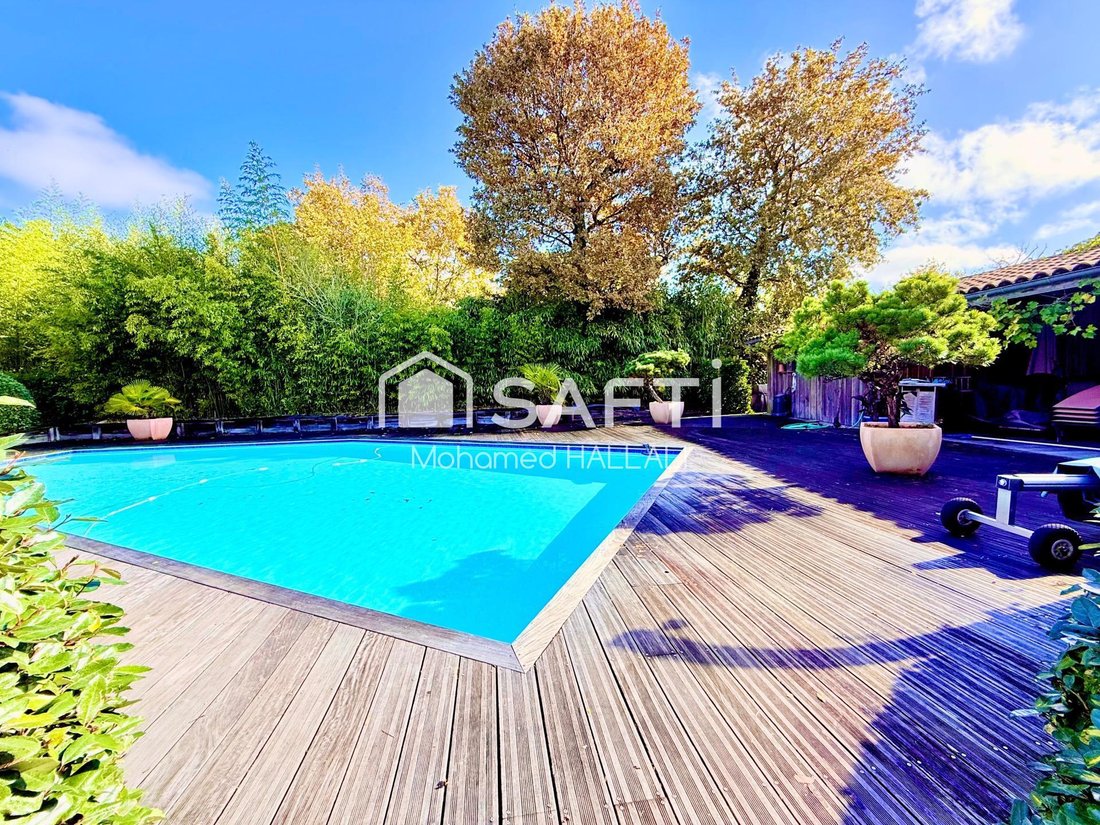 House in Biscarrosse, Nouvelle-Aquitaine, France 4 - 17927811