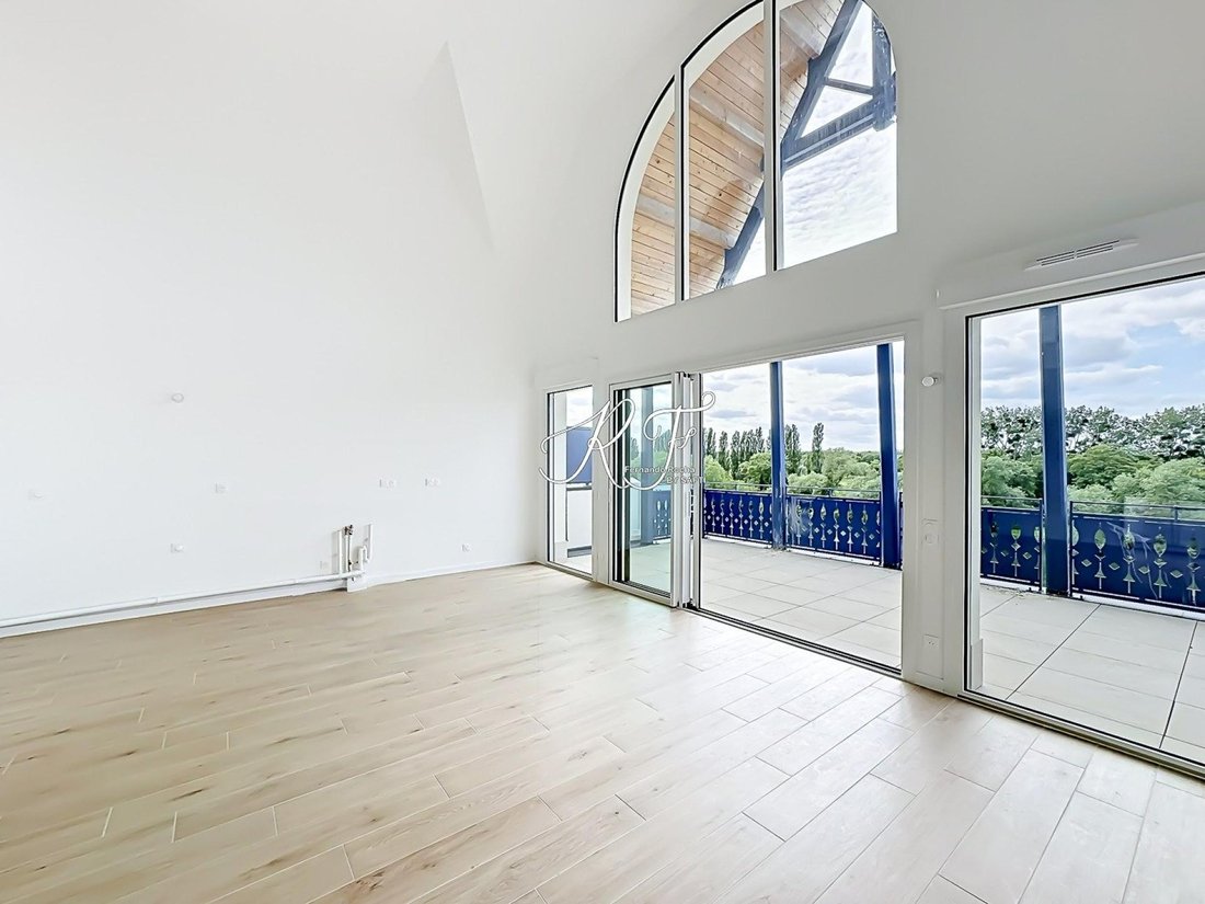 Apartment in Carriere-Bois Rochefort, Cormeilles-en-Parisis, France 2 - 17927819
