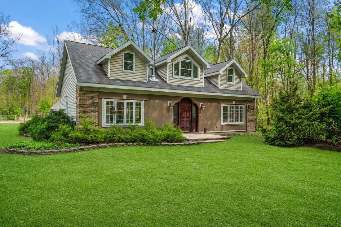 House in Beverly Shores, Indiana, United States 1 - 17926971