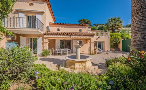 House in Nartelle-Noyer-Bellevue-bd des Sardinaux, Sainte-Maxime, France 1