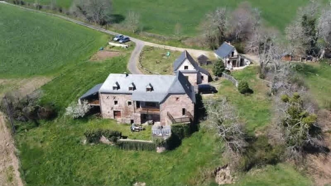 House in Clairvaux-d'Aveyron, Occitania, France 3 - 17927812