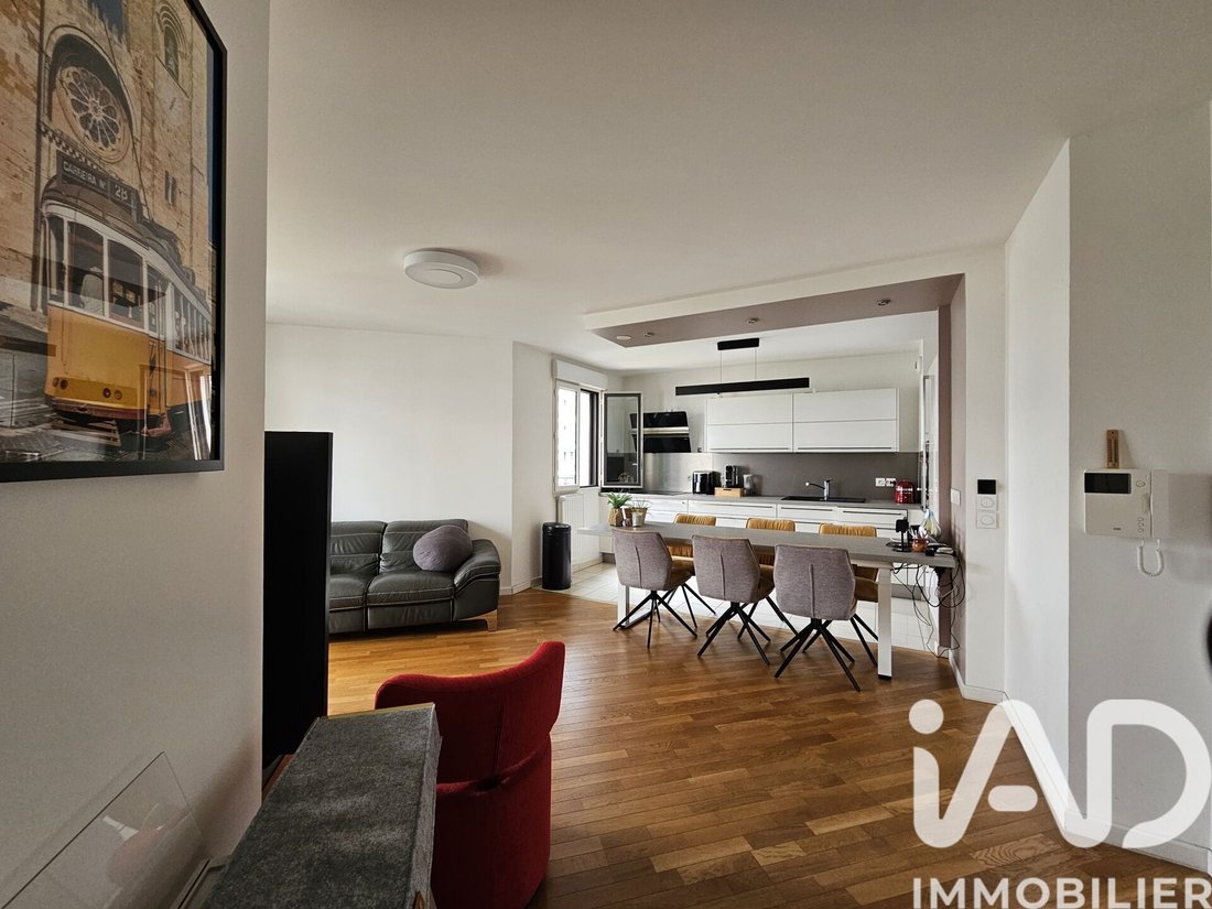Apartment in La Fontaine-Parc des Sceaux-Croix de Berny-Centre Ville, Antony, France 5 - 17929795