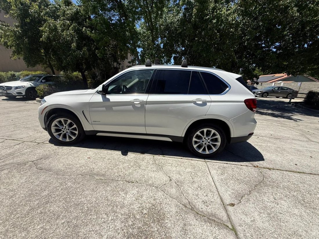 Suv in Tracy, CA, United States 4 - 17821575