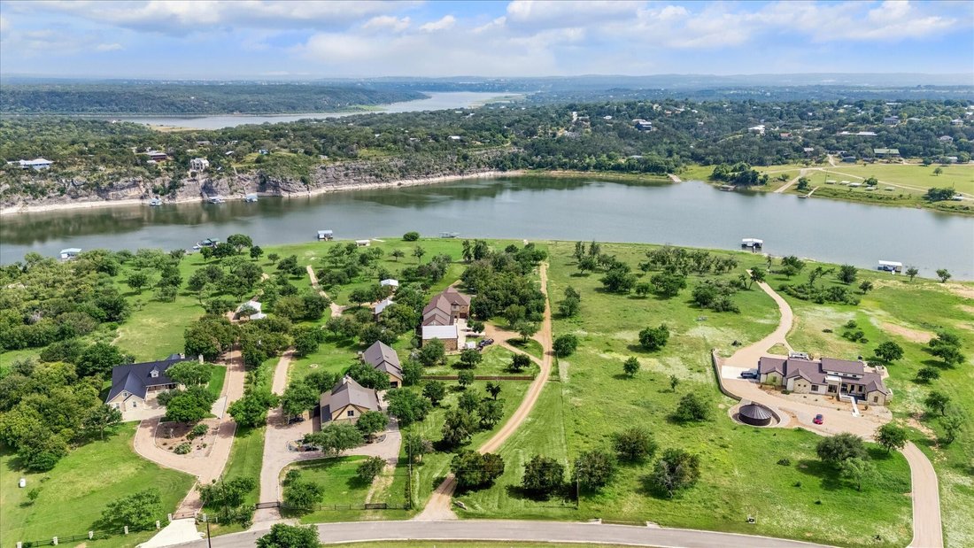 House in Marble Falls, Texas, United States 1 - 17927325