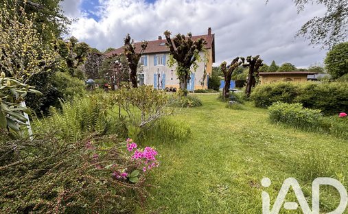 Casa a Ouest Thermal, Châtel-Guyon, Francia 1
