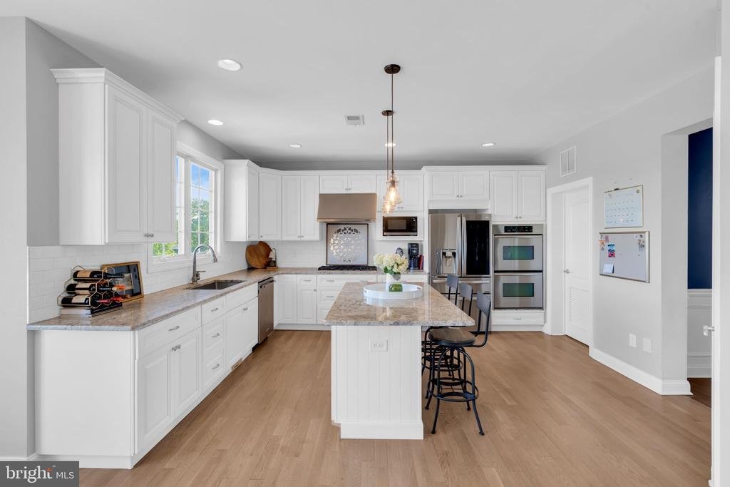 House in Upper Freehold, New Jersey, United States 4 - 17927383