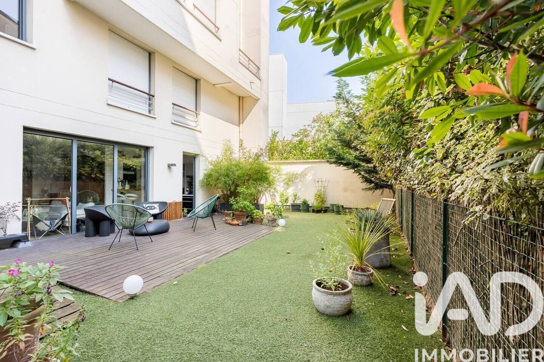 Apartment in Vaillant-Sembat, Boulogne-Billancourt, France 2 - 17929696