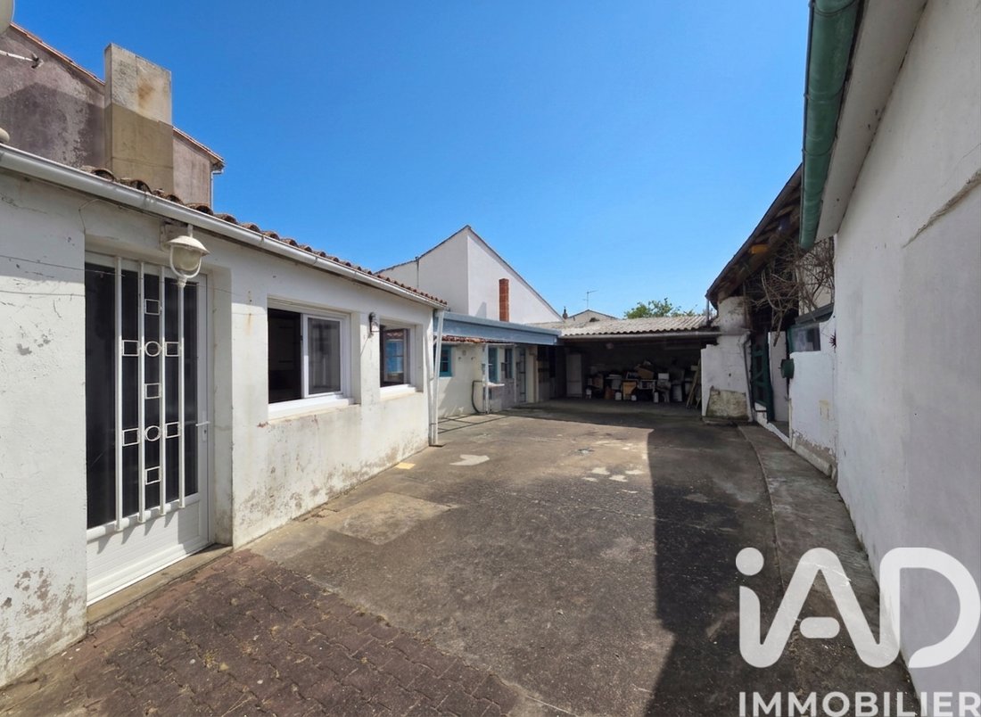 House in La Couarde-sur-Mer, Nouvelle-Aquitaine, France 3 - 17929416