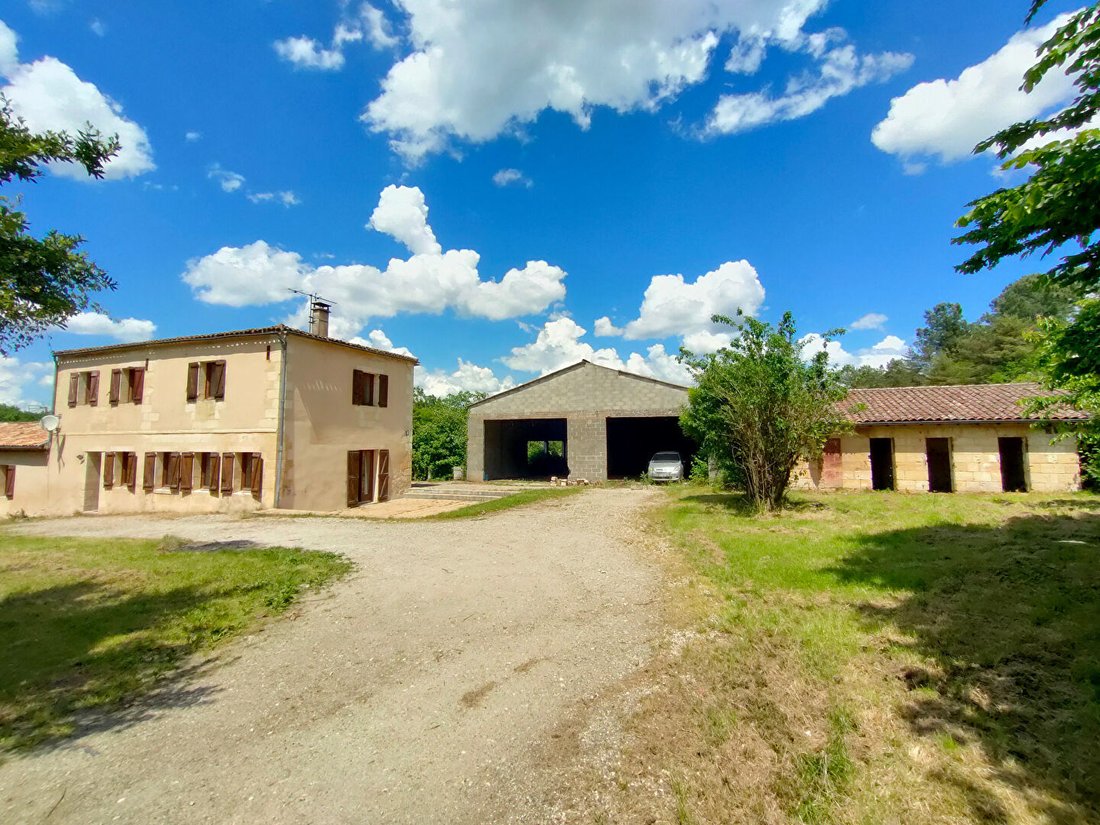 Villa in Yvrac, Nouvelle-Aquitaine, France 1 - 17926906