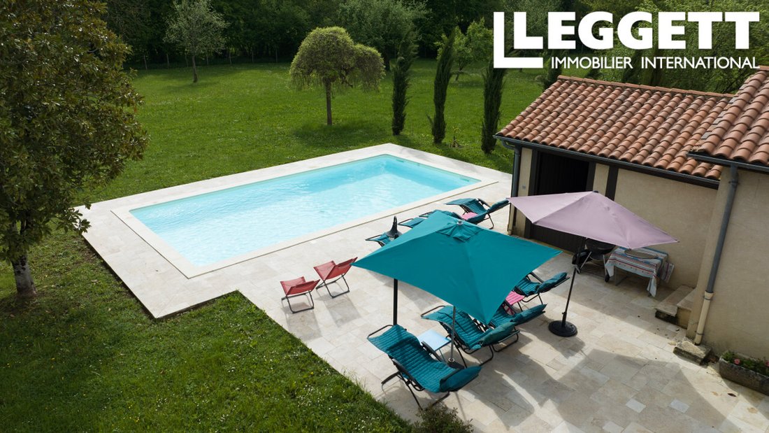 House in Monplaisant, Nouvelle-Aquitaine, France 4 - 16558322