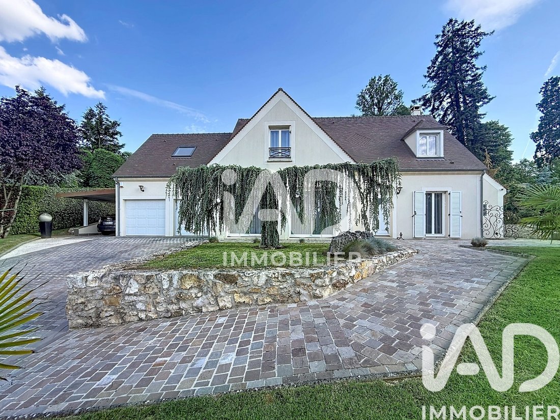 House in Chessy, Ile-de-France, France 1 - 17929715