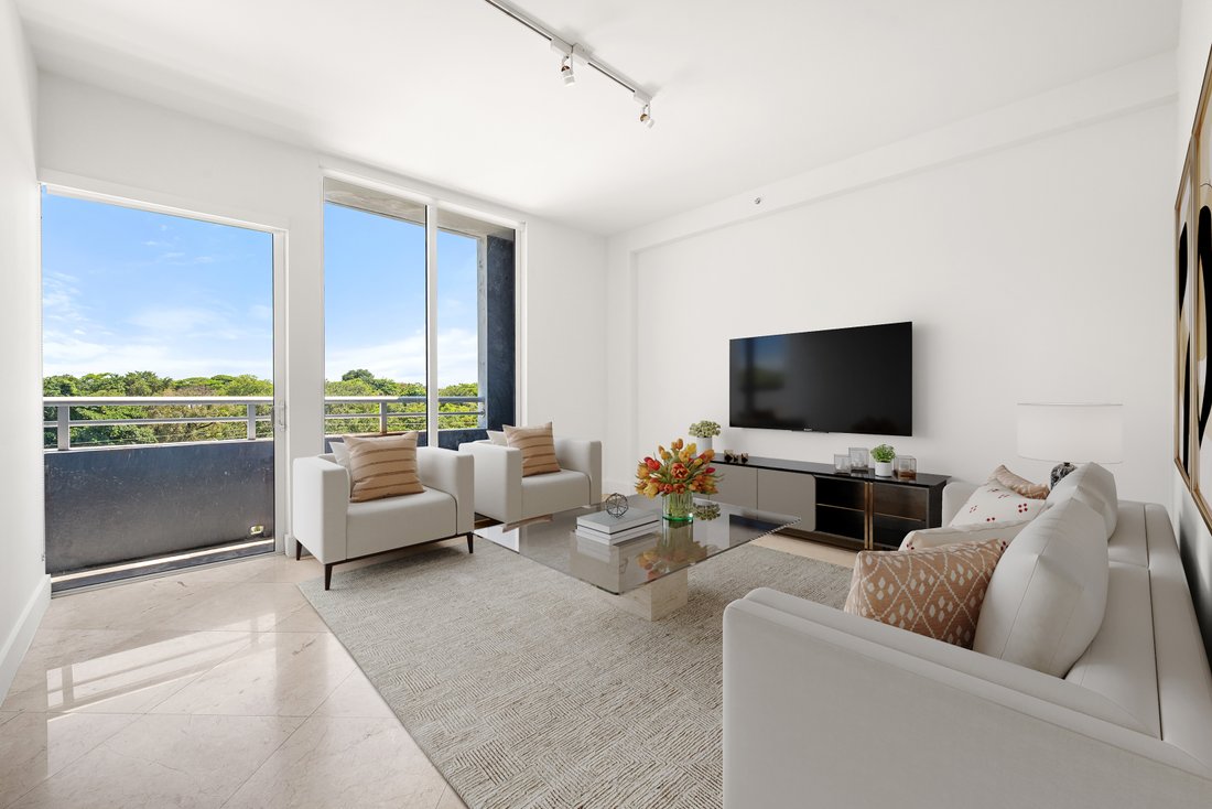 Condo in Miami, Florida, United States 1 - 17927225
