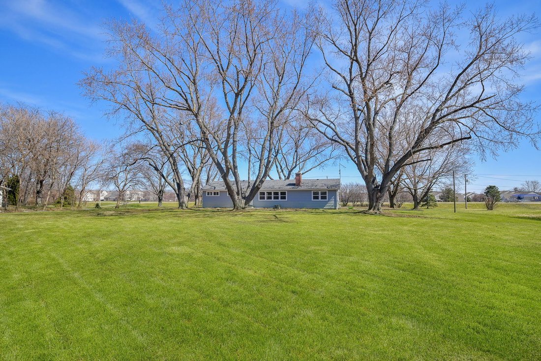 House in Naperville, Illinois, United States 3 - 17927038