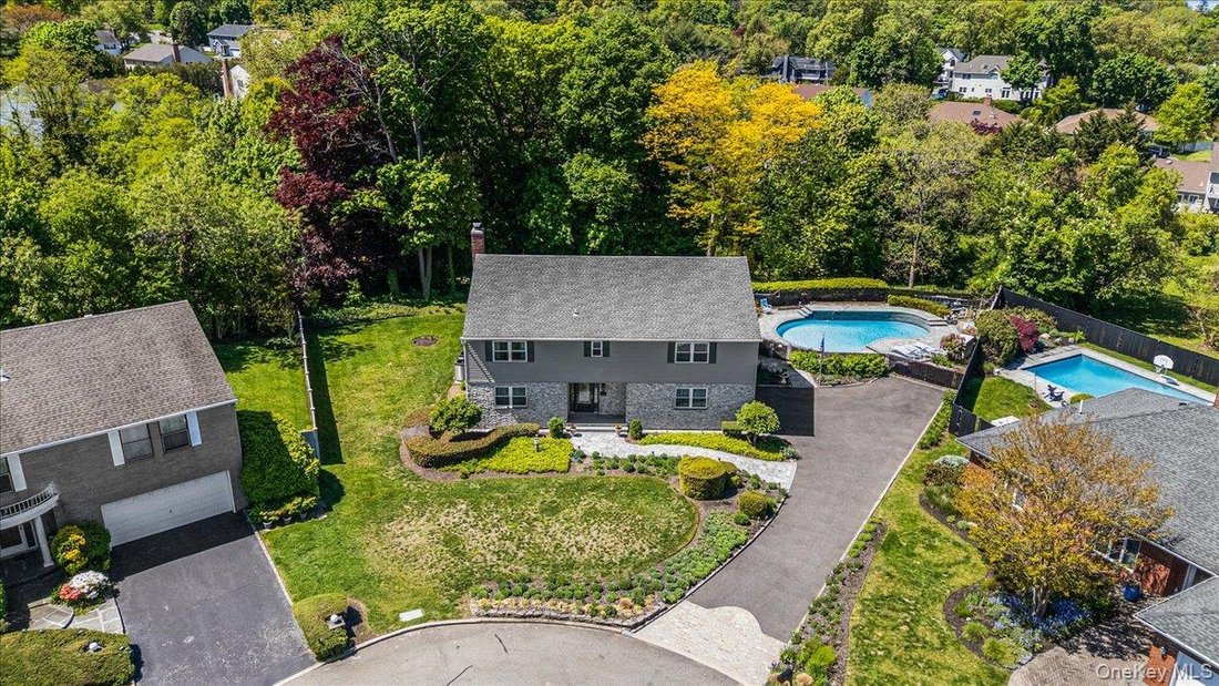 House in Bayville, New York, United States 1 - 17927455