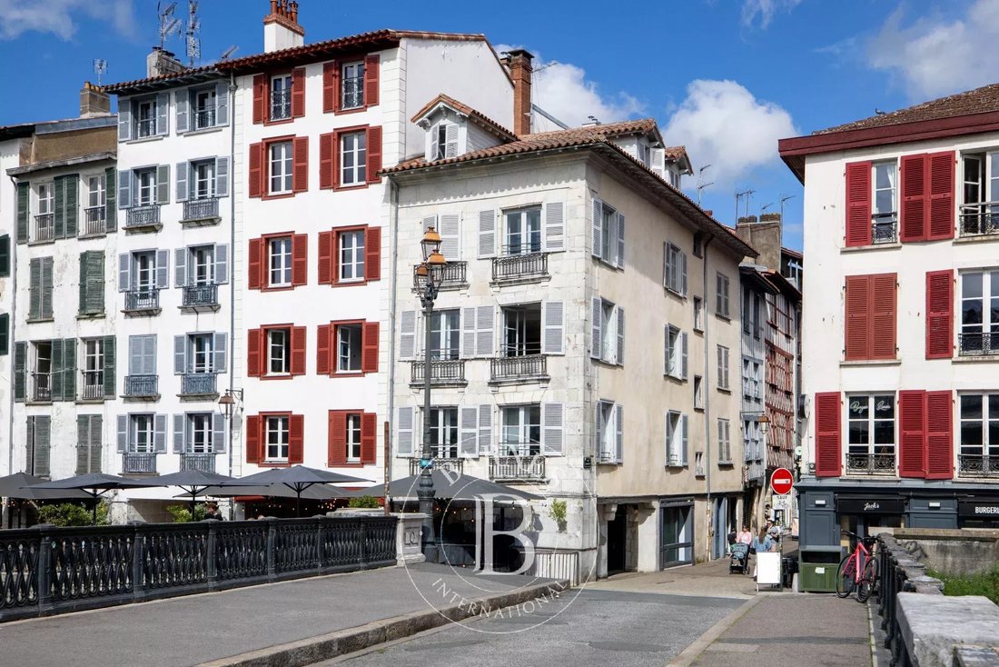 Bayonne, Nouvelle-Aquitaine, France 1 - 17926911