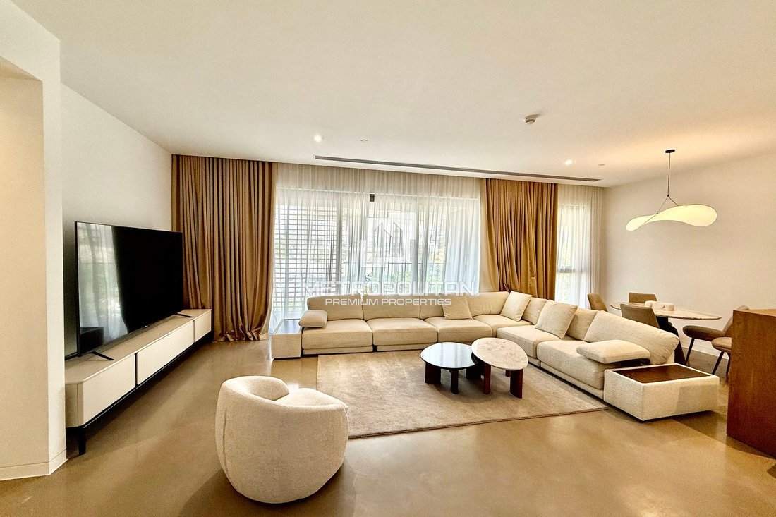 Apartment in Jumeirah, Dubai, United Arab Emirates 2 - 17926981