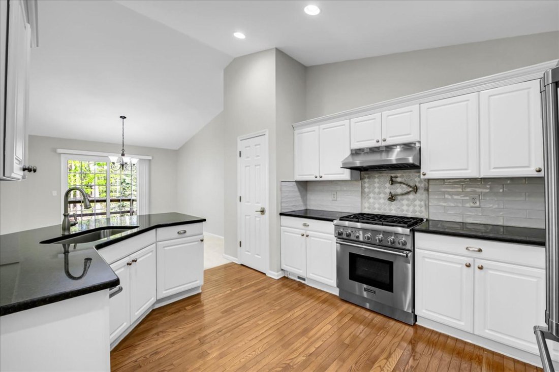 House in Pontiac, Michigan, United States 5 - 17927234