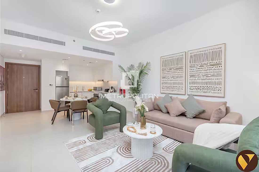 Apartment in Umm Suqeim, Dubai, United Arab Emirates 2 - 17926950