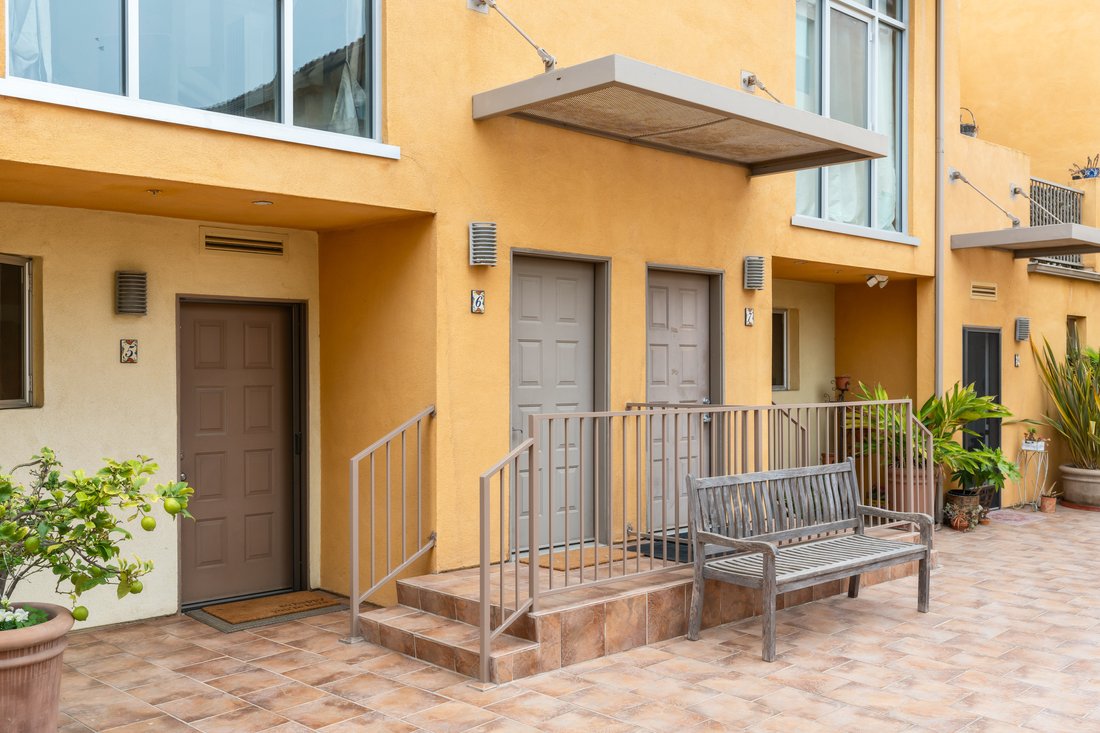 Condo in Ventura, California, United States 2 - 17927439