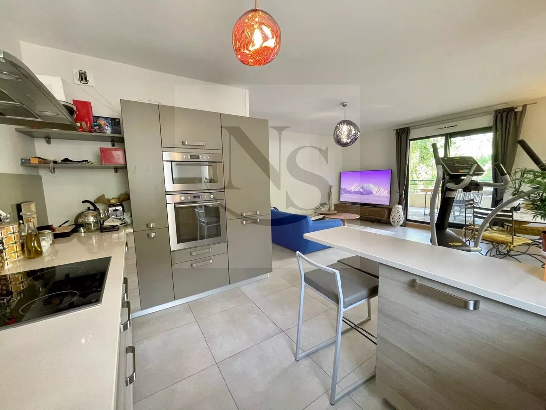Apartment in Comtale-Cente-Cours Mirabeau, Aix-en-Provence, France 3 - 15931790