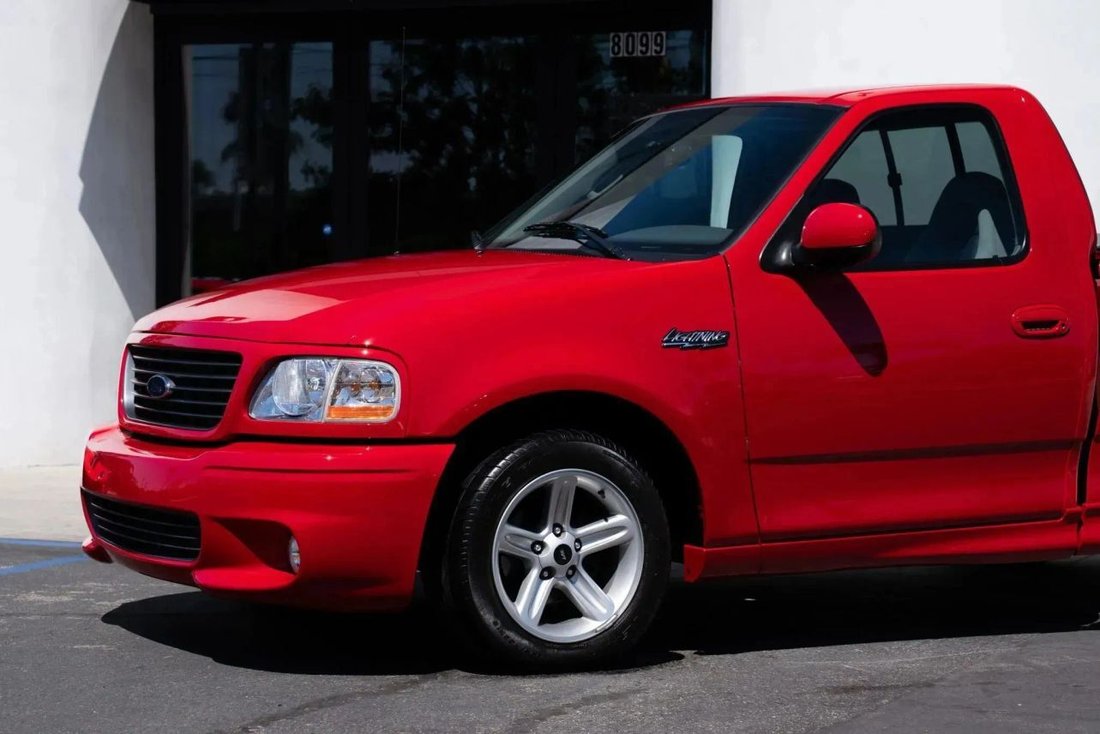 Pickup in Bloomington, CA, United States 4 - 17699031