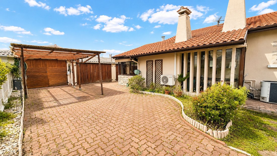 House in Anglet, Nouvelle-Aquitaine, France 2 - 17927213