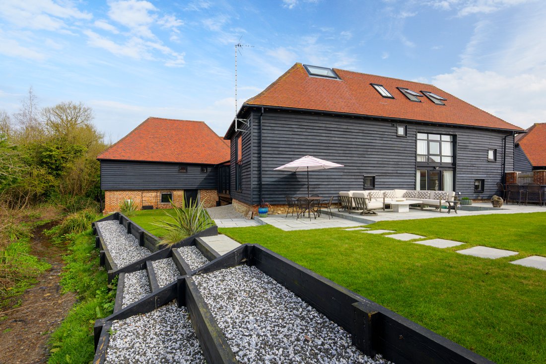 House in Lenham, England 2 - 17927647