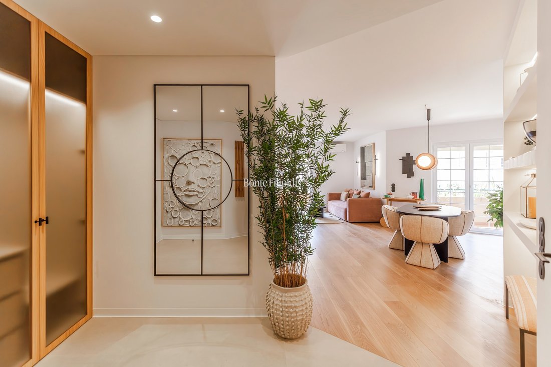 Apartment in Cascais e Estoril, Lisbon, Portugal 2 - 17927686