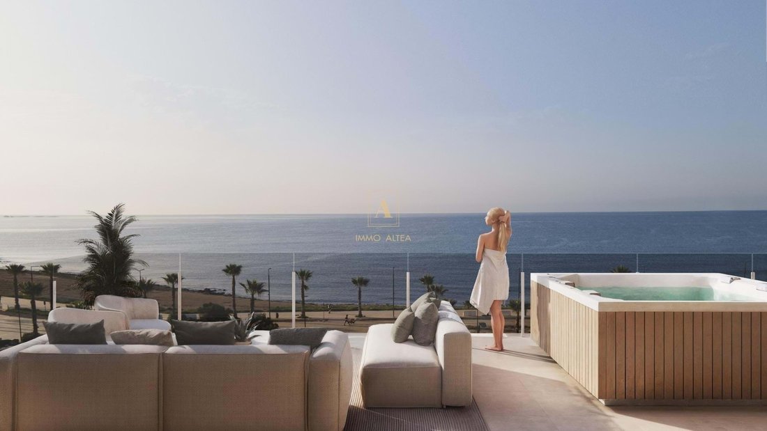 Apartment in la Vila Joiosa / Villajoyosa, Valencian Community, Spain 1 - 17927717