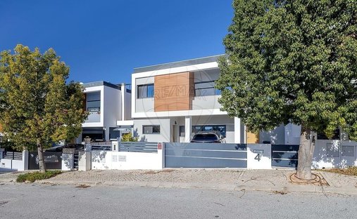 Villa in Pechao, Algarve, Portugal 1