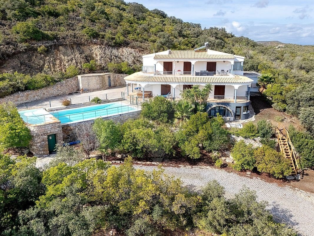 Villa in Estoi, Algarve, Portugal 1 - 16776140