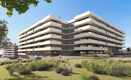 Apartment in Faro (Se e Sao Pedro), Algarve, Portugal 1