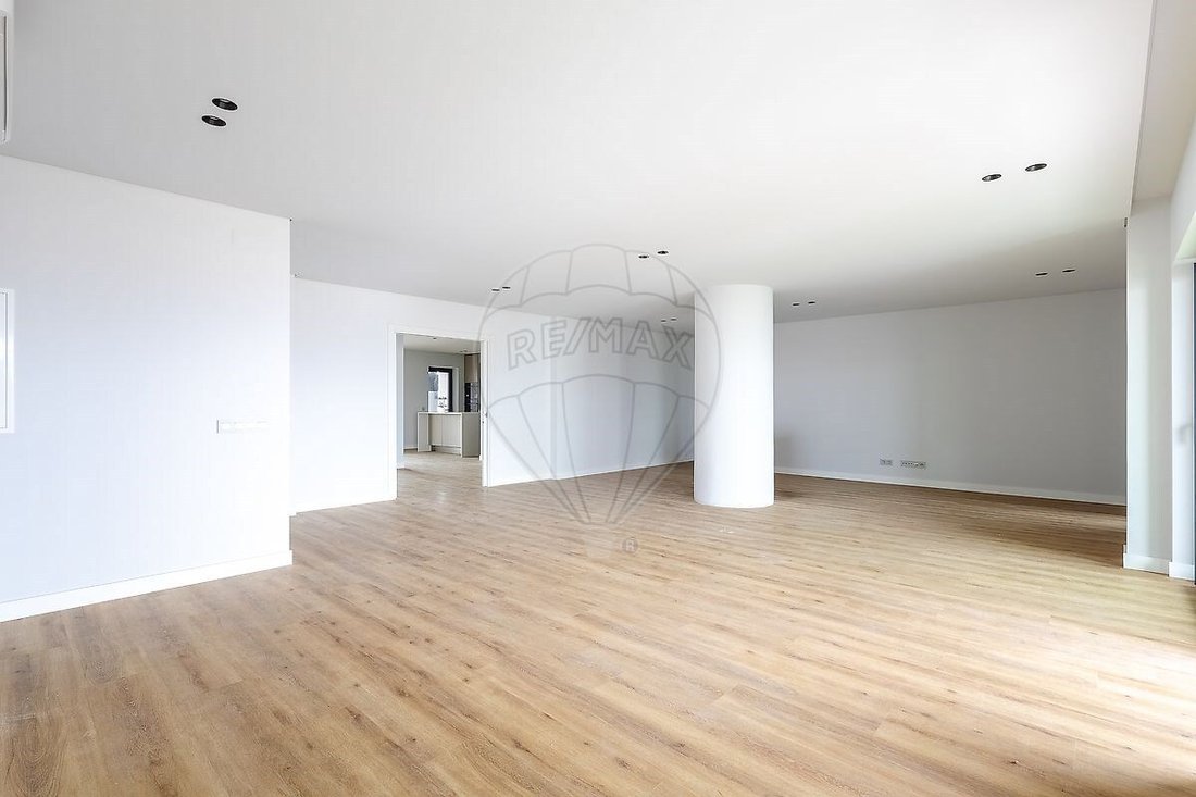 Apartment in Faro (Se e Sao Pedro), Algarve, Portugal 2 - 16784025