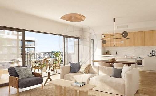 Apartment in Faro (Se e Sao Pedro), Algarve, Portugal 1