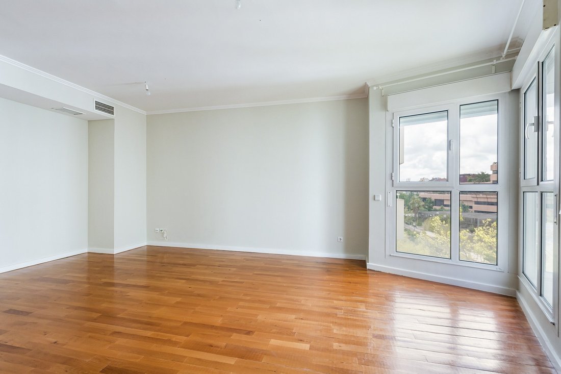 Apartment in Arroios, Lisbon, Portugal 3 - 17927680
