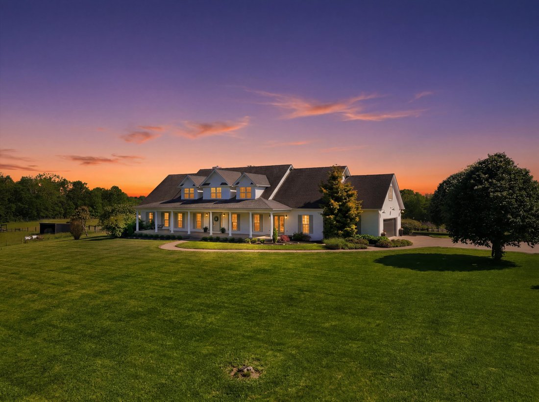 House in Shelbyville, Kentucky, United States 1 - 16701900