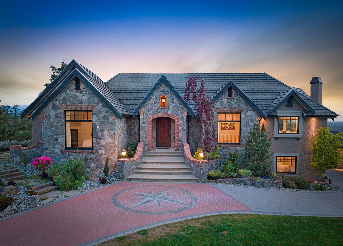 House in Nanoose Bay, British Columbia, Canada 3 - 17932387