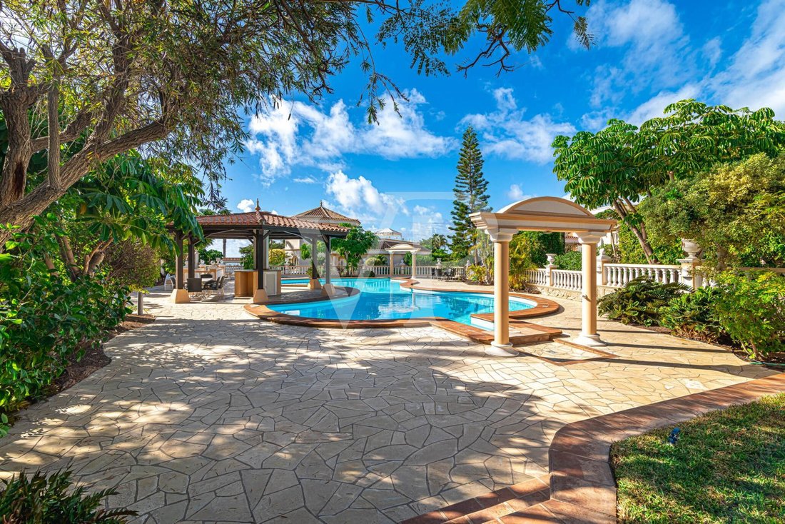 Villa in Costa Adeje, Adeje, Canary Islands 5 - 17927758