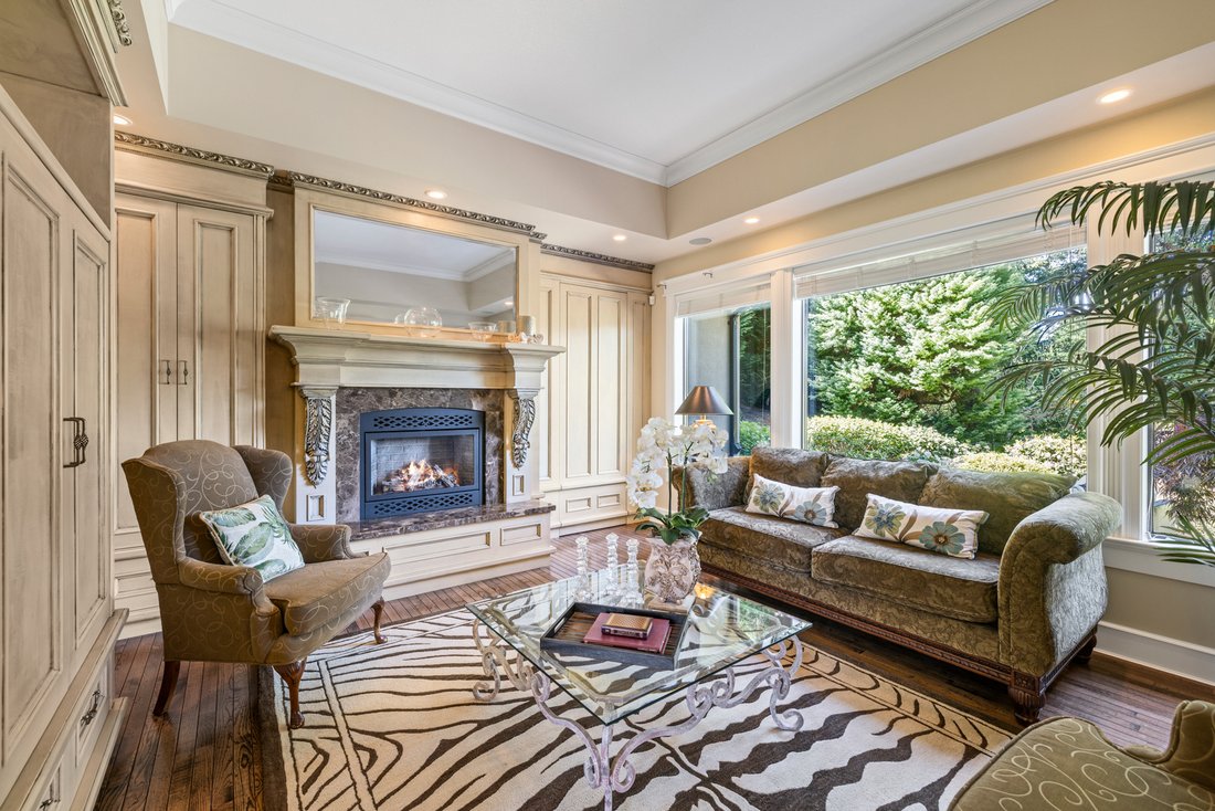House in Nanoose Bay, British Columbia, Canada 4 - 17932354
