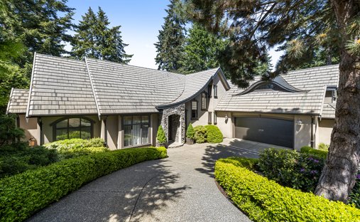 House in Nanoose Bay, British Columbia, Canada 1