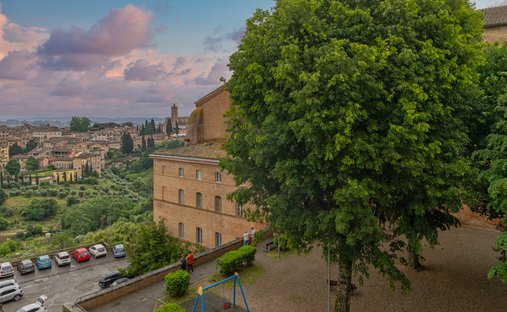 Appartamento a Siena, Toscana, Italia 1