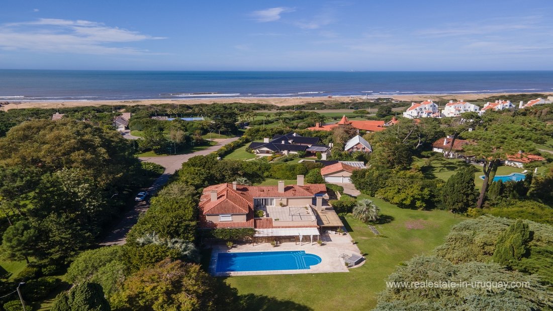 Villa in Punta del Este, Maldonado Department, Uruguay 4 - 17939601