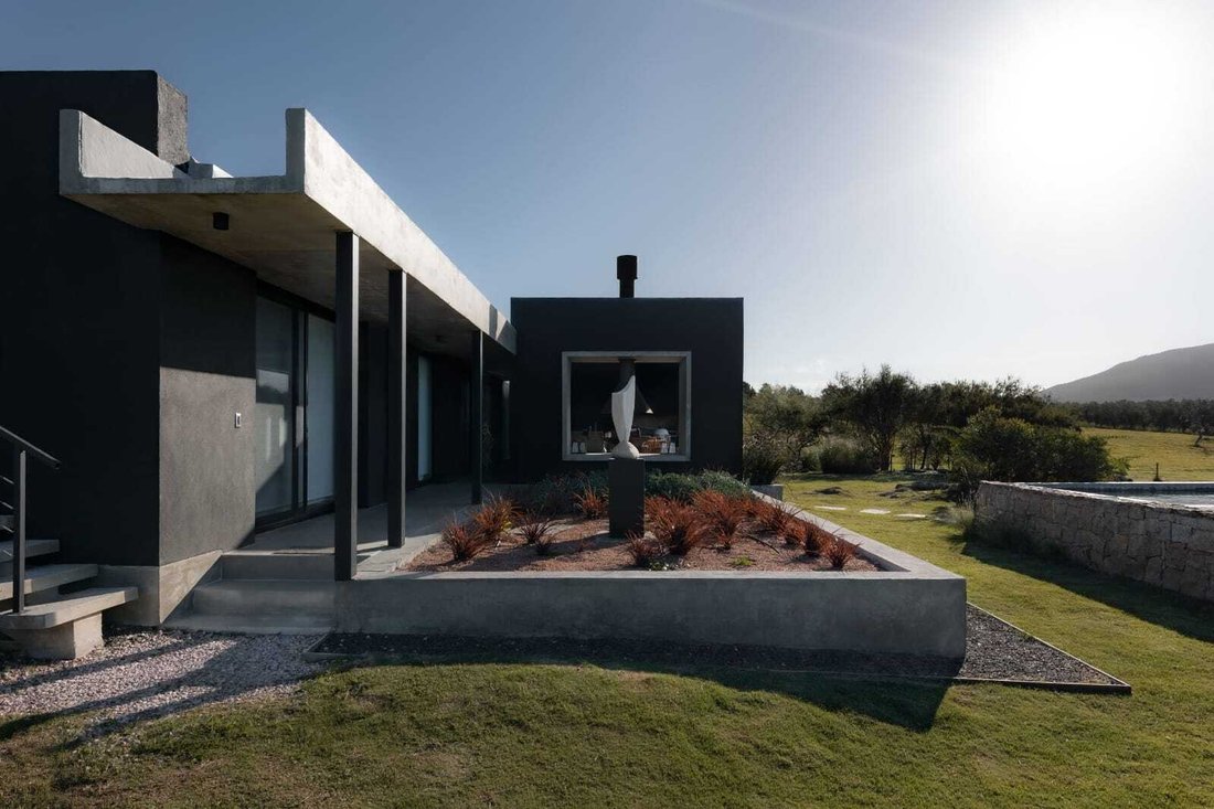 Estate in Nueva Carrara, Maldonado Department, Uruguay 2 - 17938475