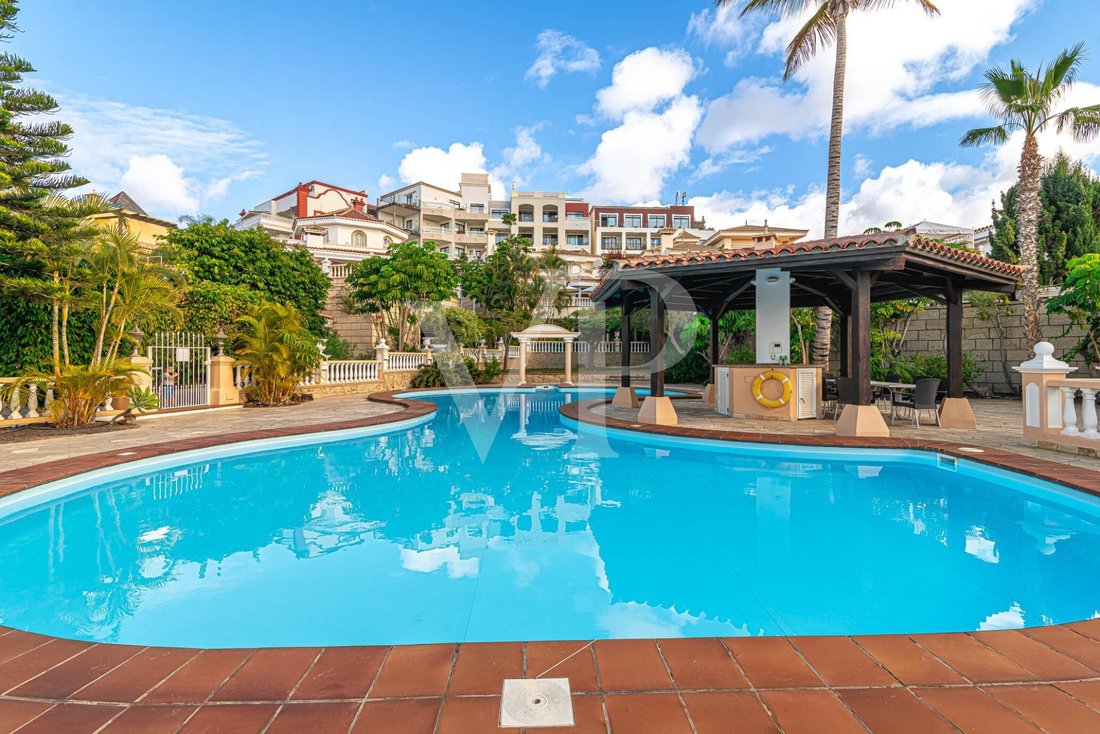 Villa in Costa Adeje, Adeje, Canary Islands 3 - 17927758