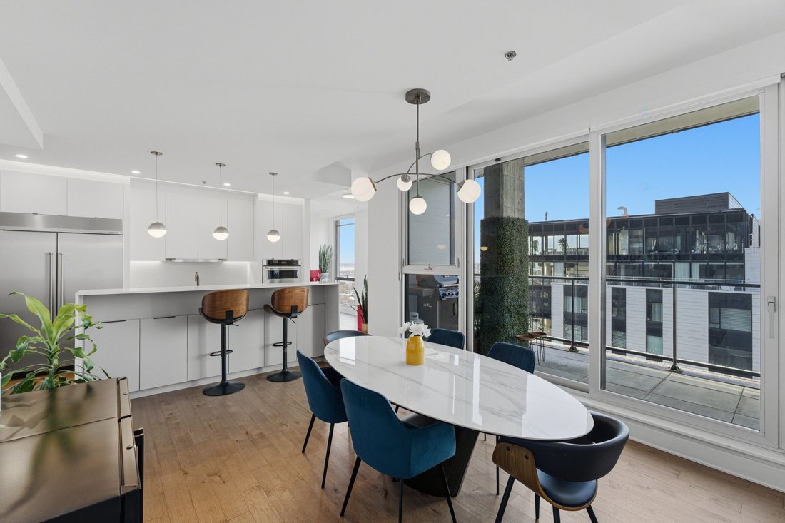 Condo in Montréal, Quebec, Canada 3 - 17934688