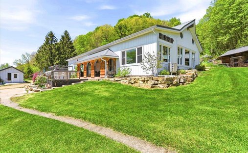 House in Hillsboro, Wisconsin, United States 1