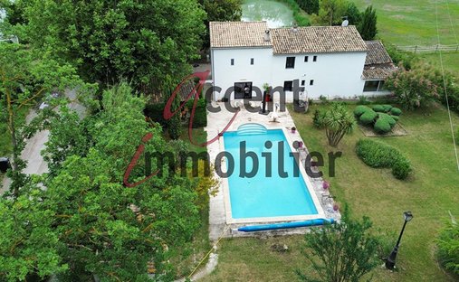 House in Caumont-sur-Durance, Provence-Alpes-Côte d'Azur, France 1
