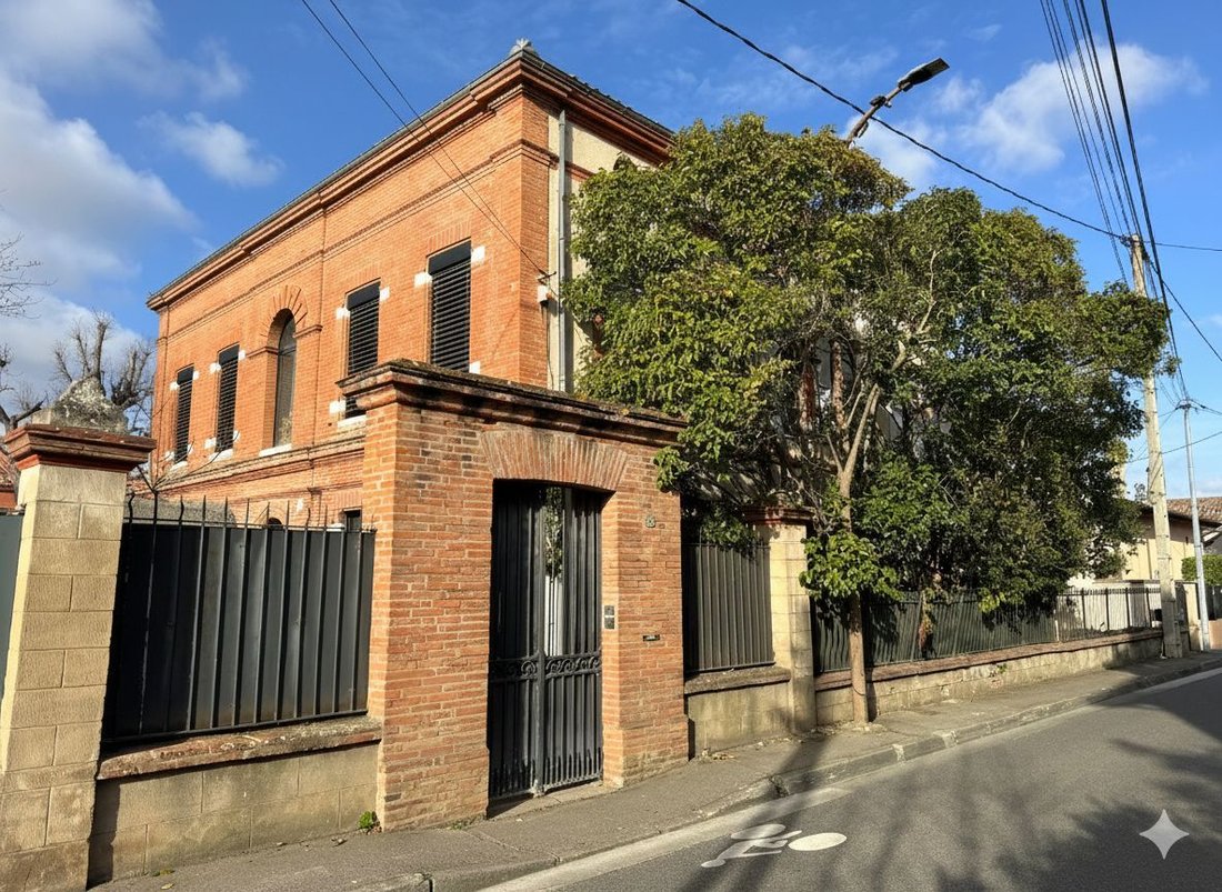 House in Saint Cyprien, Toulouse, France 2 - 16818309