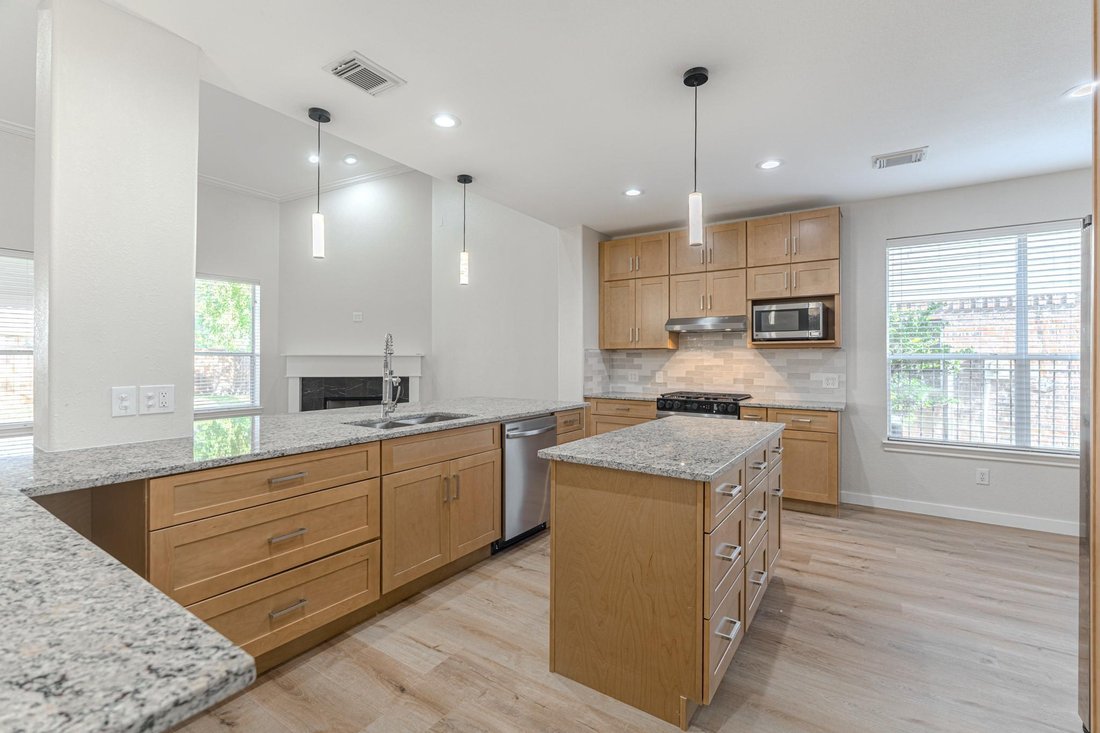 House in Spring, Texas, United States 2 - 17929309