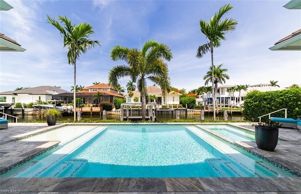 House in Naples, Florida, United States 3 - 17936753